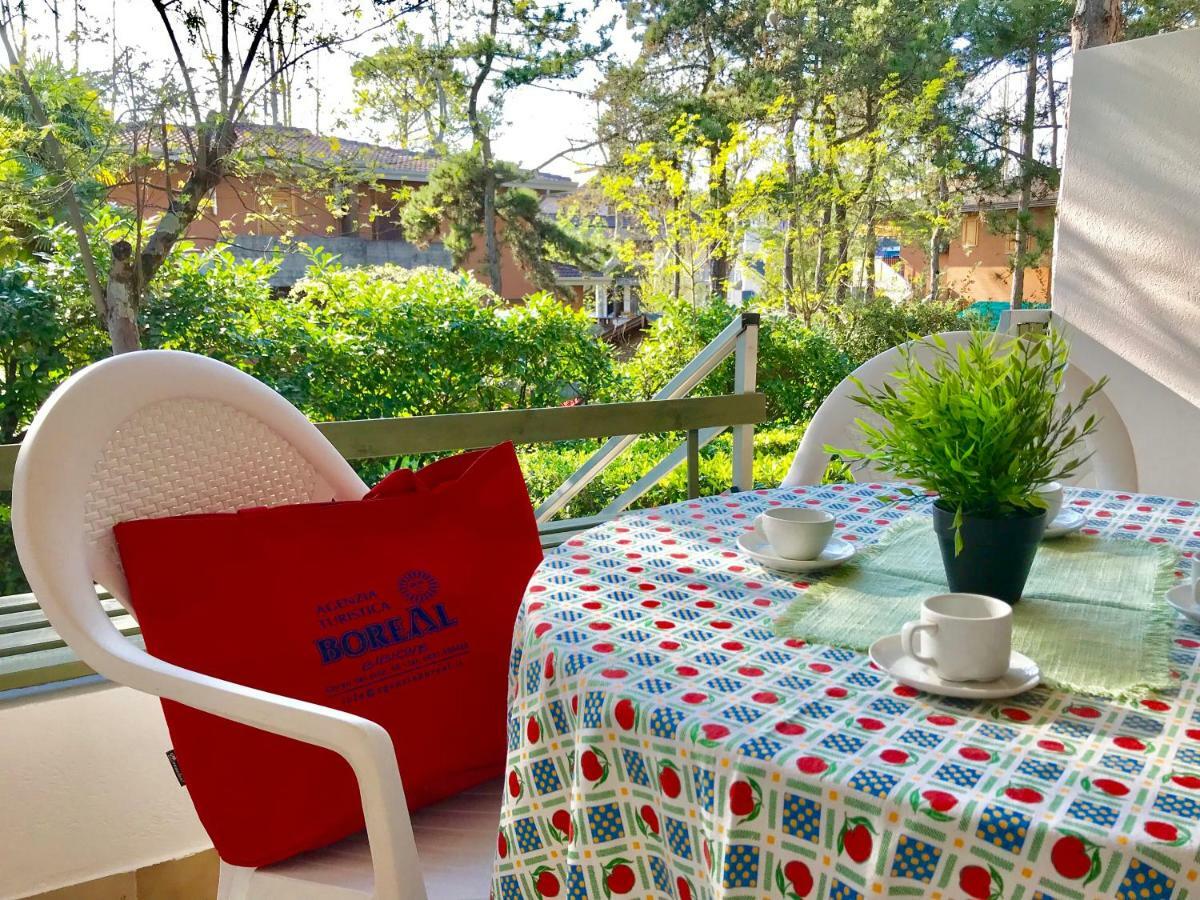 Residence Cinzia Pool Bibione Dış mekan fotoğraf